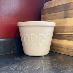 Pottery Barn Outlet Large Ceramic Popcorn Tub